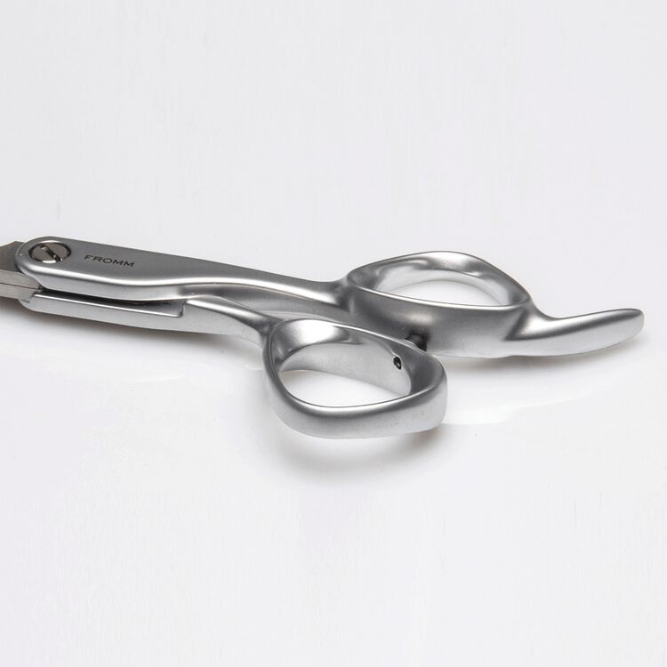 Transform 5.75" Hair Cutting Shear - Image 3
