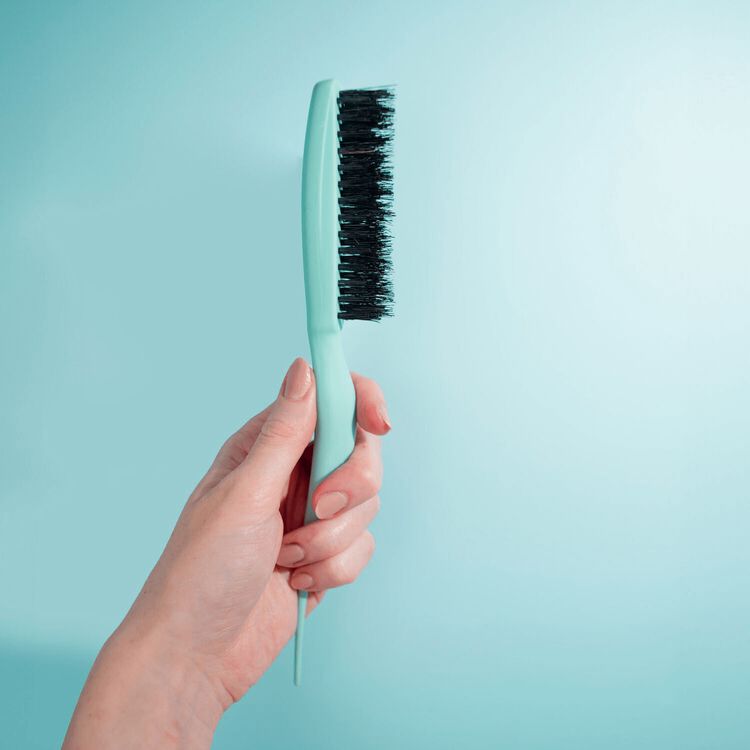 Amped Up Teasing Brush Pastel Aqua - Image 3
