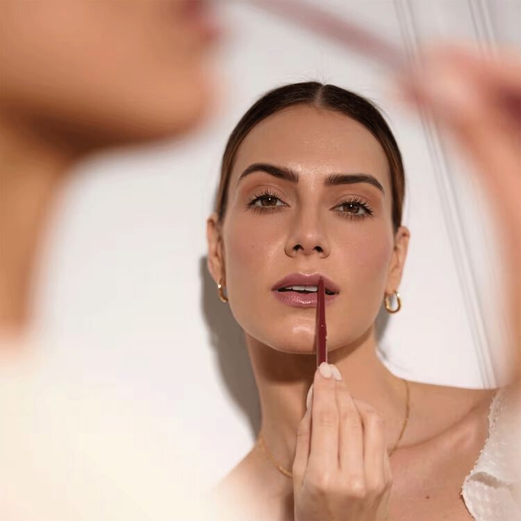Retractable Lip Liner Plum - Image 5